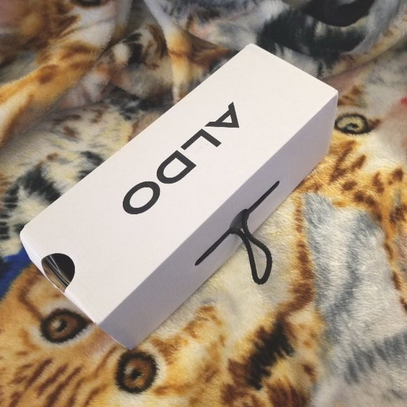 NEW Aldo Zareni-97 flat smooth leather women's black shoes Size 6 - Picture 5 of 6